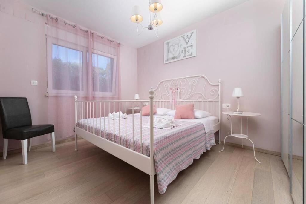 Apartments Marina مالينسكا المظهر الخارجي الصورة