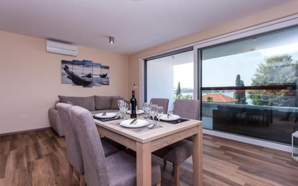 Apartments Marina مالينسكا المظهر الخارجي الصورة